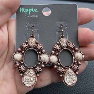 💎 White San Marino Druzy Coppertone Earrings